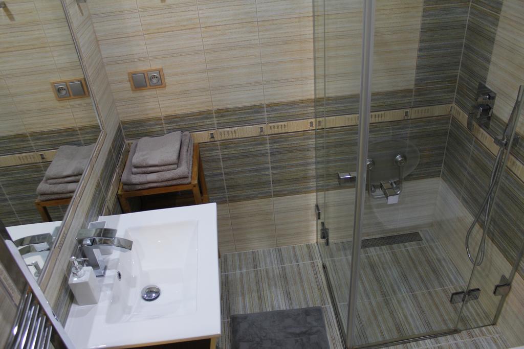 Apartment Dejvice Прага Екстер'єр фото